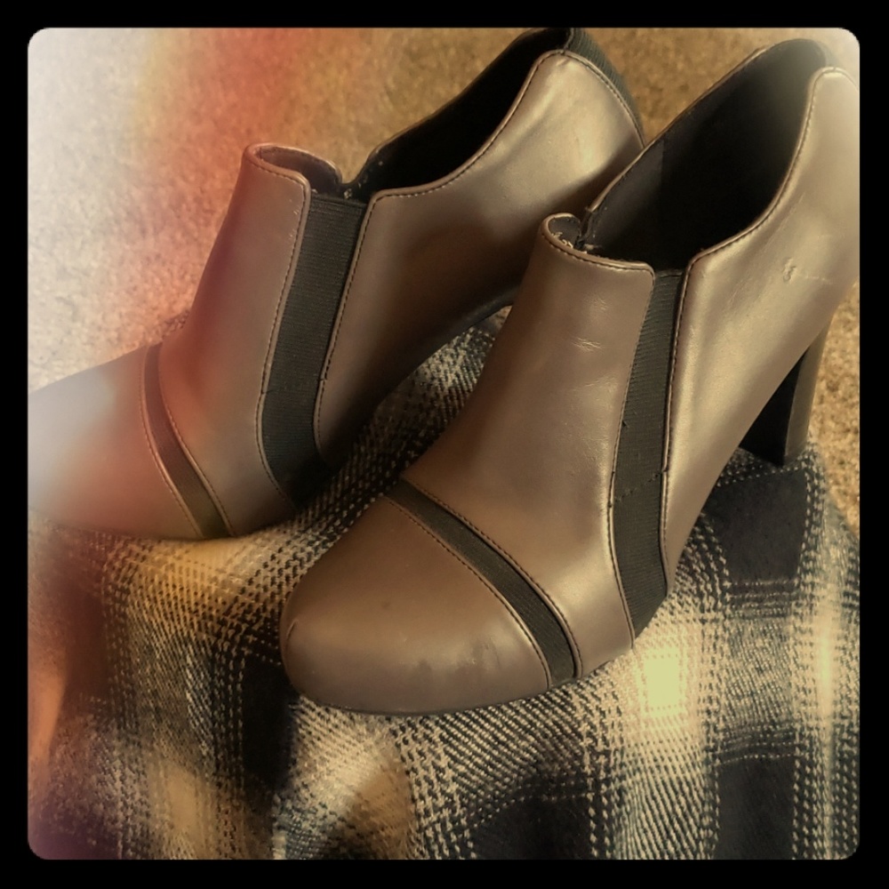 Low Cut Boots